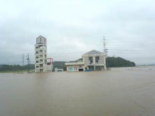 水没した飯島消防