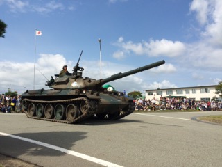 戦車の迫力