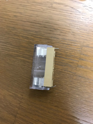 フューズホルダー