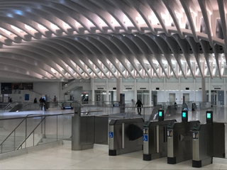 WTC駅3