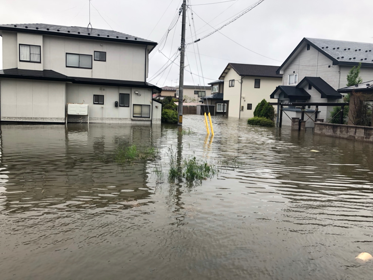 洪水1