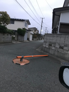 カーブミラー