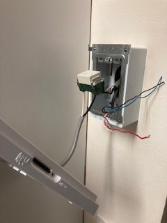 コンセント追加