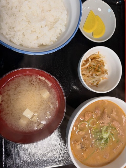ホルモン定食